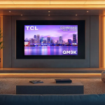 Cette TV TCL allume toute seule et remplace Google Assistant par Gemini : le futur est là !