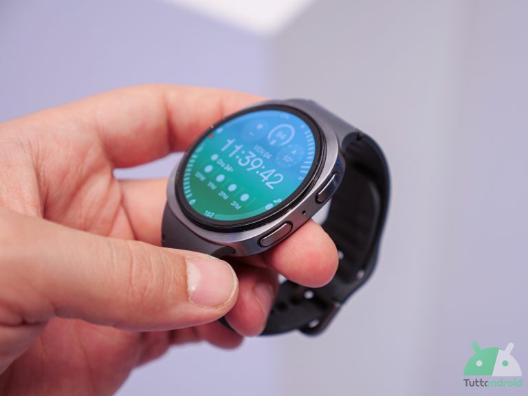 Samsung déploie une grosse mise à jour : Galaxy Watch8 et Tab S9 reçoivent les patchs de sécurité de février — installez-les maintenant !