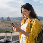 Comment optimiser son forfait mobile à l’étranger en 2026 : 7 conseils pour voyager sans exploser sa facture