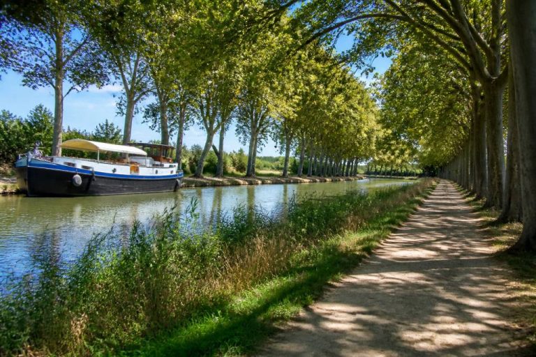 Canal du midi Toulouse Sète : itinéraire et conseils pour rester connecté en voyage