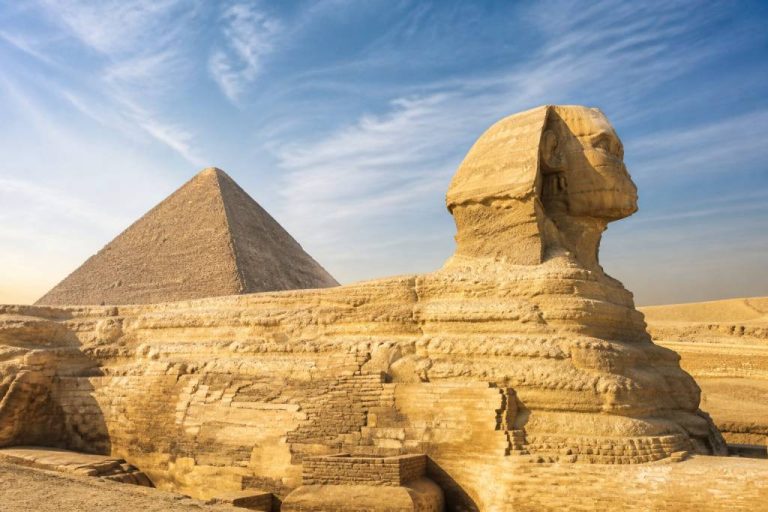 Les 7 merveilles du monde antique et moderne à découvrir avec votre smartphone