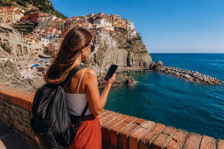 4 terre Italie : conseils pour choisir son forfait mobile en voyage
