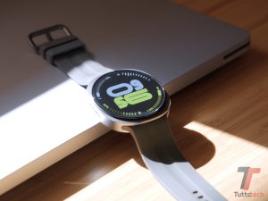 Votre Galaxy Watch9 pourra bientôt se mettre à jour sans vous déranger — voici pourquoi c’est une petite révolution