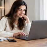 Ordinateur : comment bien le choisir pour un usage quotidien